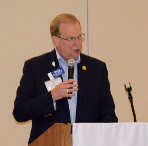 Illinois REALTORS® President-elect Doug Carpenter addresses incoming local association leaders at the Illinois REALTORS® Leadership Summit. 