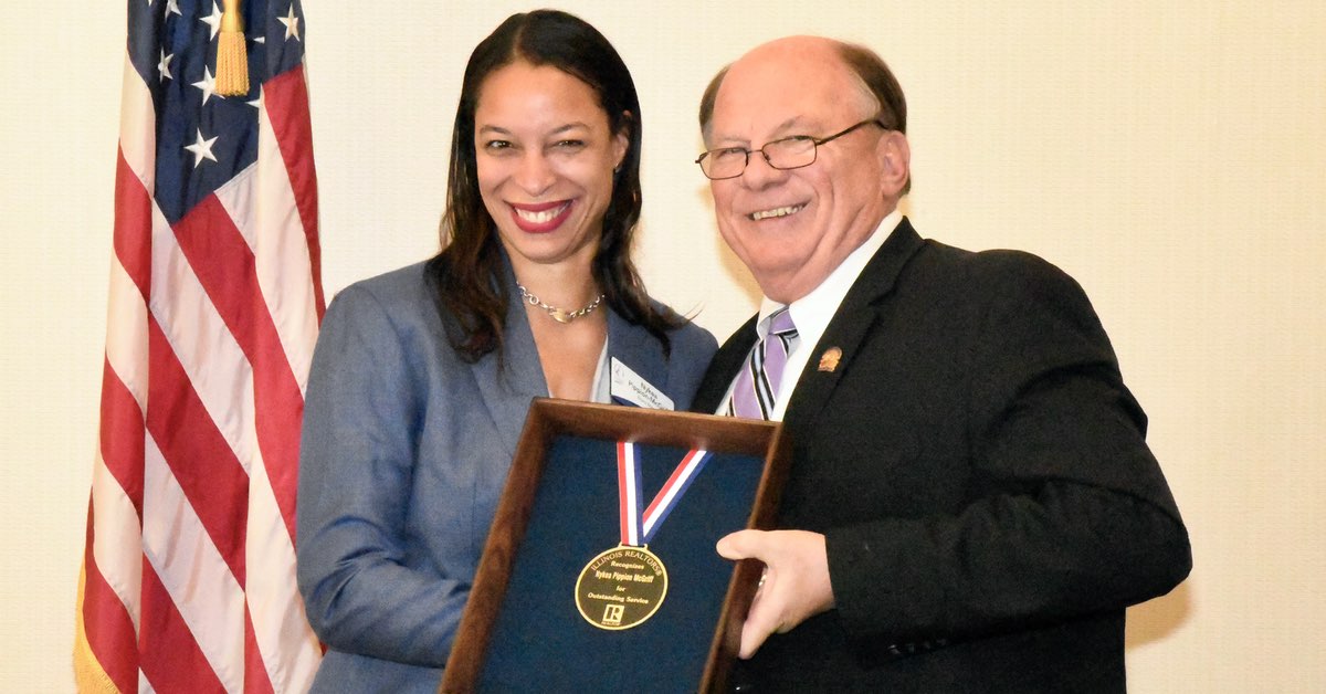 Illinois REALTORS® awarded Presidential Medallions