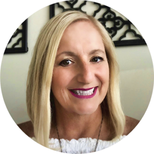 Debbie Pawlowicz, a REALTOR® with RE/MAX Action in Lisle