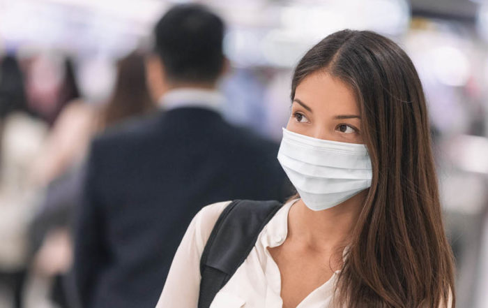 woman wearing face mask