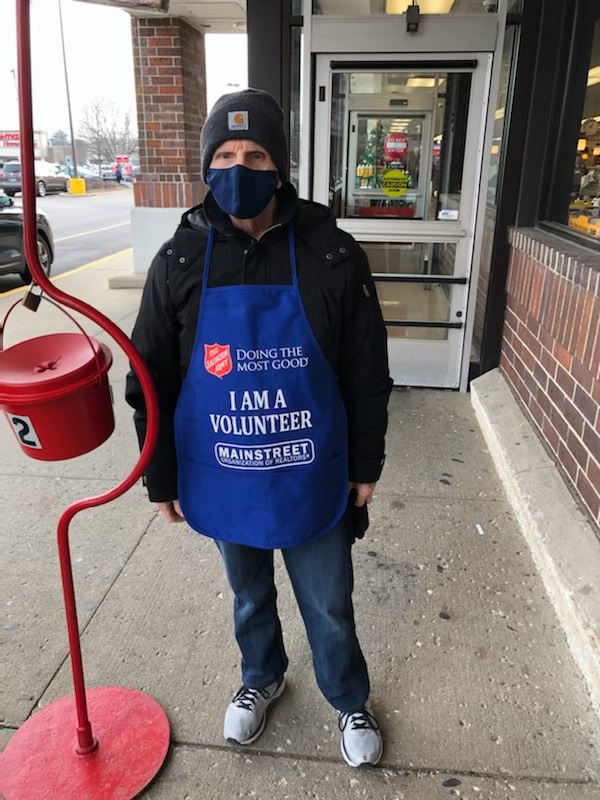 Mainstreet Realtors ring bells for Salvation Army