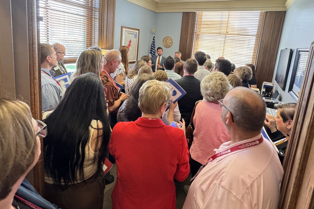 671748956 1368818608609496 7863103739065249621 N