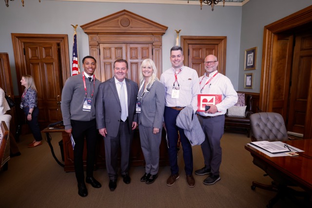 6d614930 8792 4639 992c 50d815526568